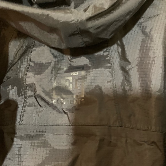 REI | Men’s | Nylon | Jacket - Picture 4 of 6